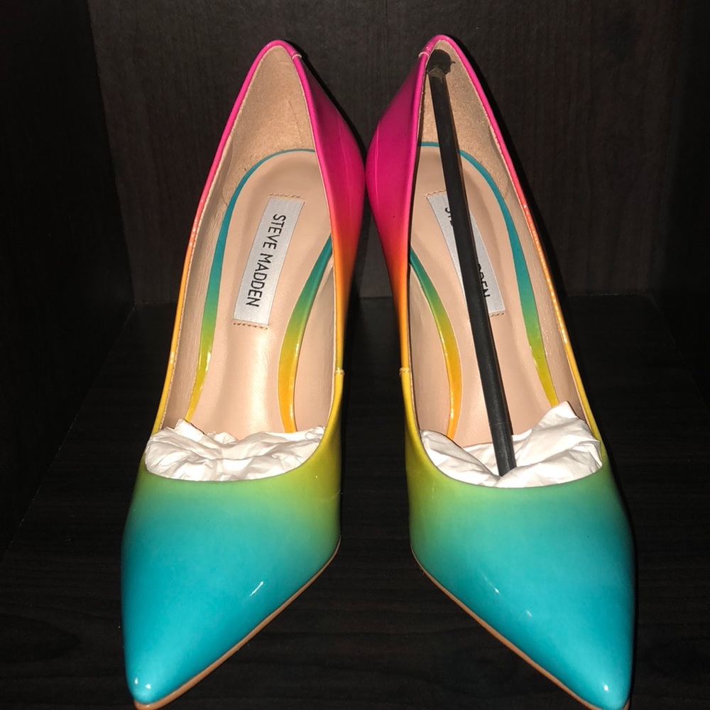Steve Madden Pump Rainbow Colored